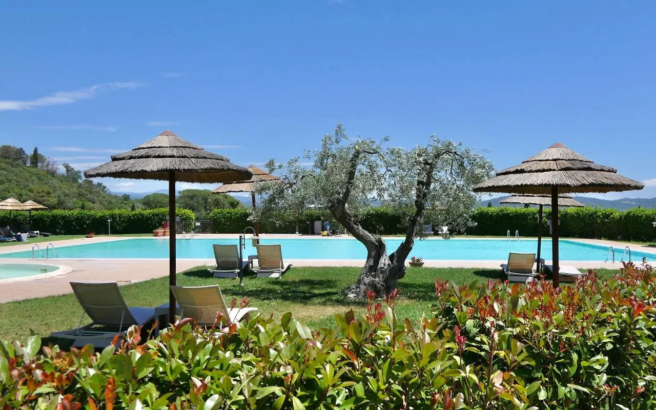 아파트호텔 Apartments 5 Beds, Ground Floor With Private Outdoor Area, In Residence With Swimming-Pool 캄필리아 마리티마